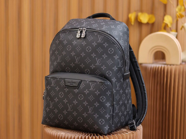 Louis Vuitton Рюкзак купить на OZON по низкой цене (1796842849)