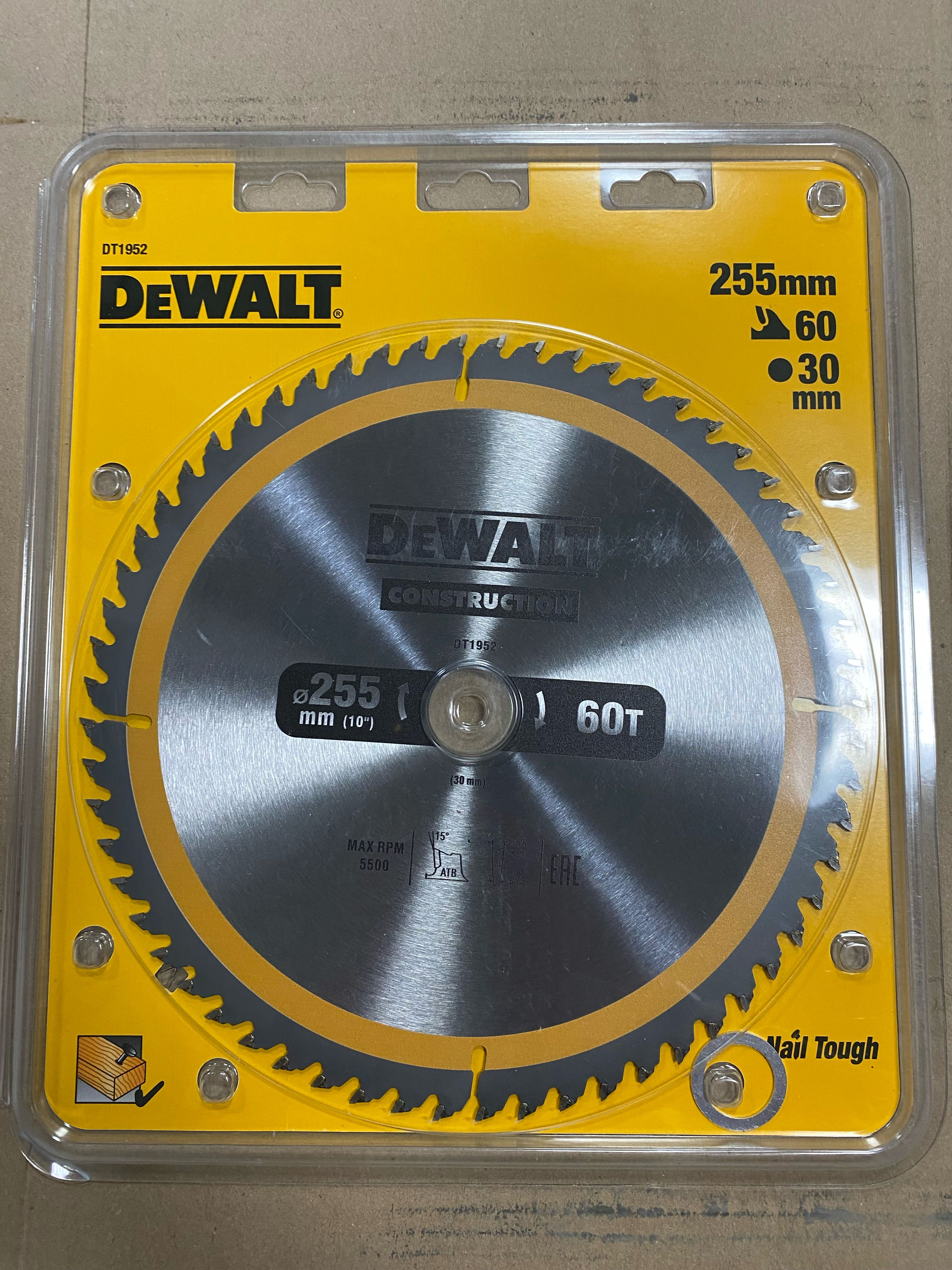 DeWalt Диск пильный 255 x 30; 60  зуб.