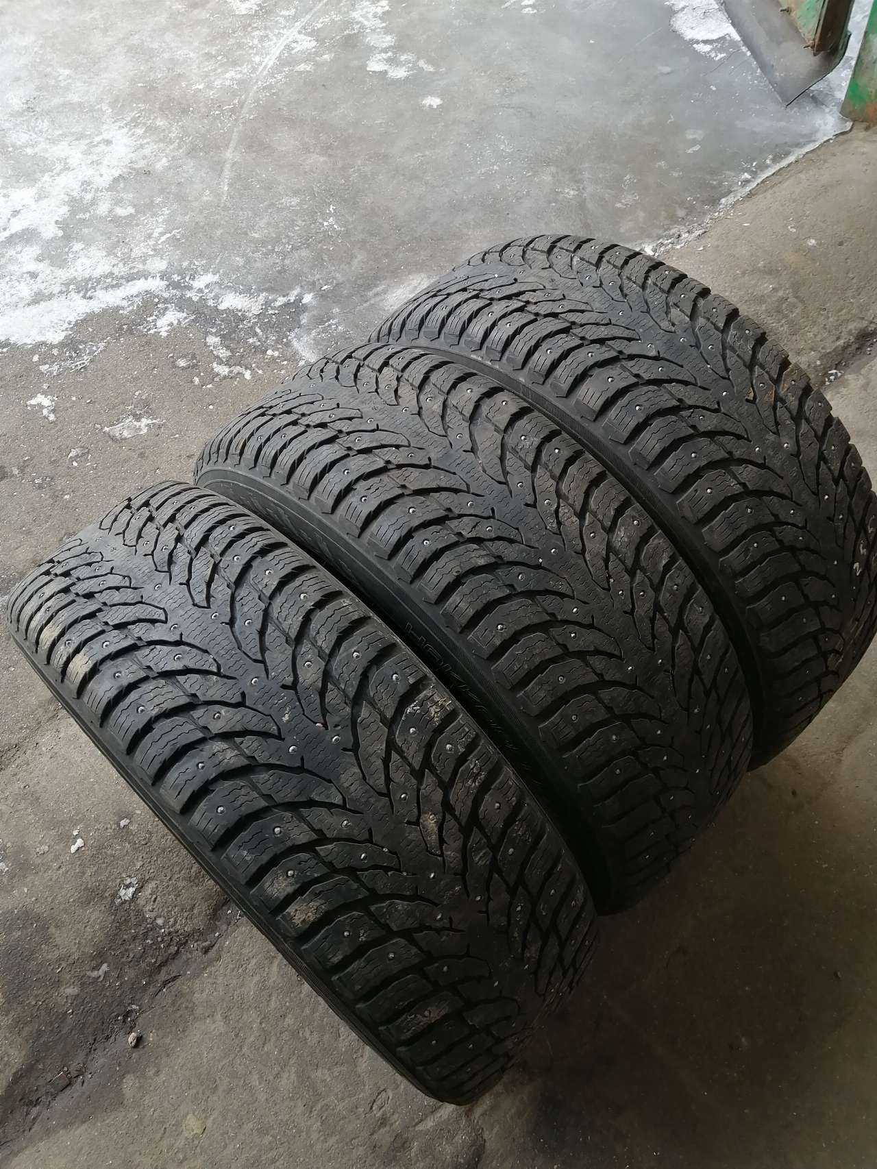 NokianHakkapeliitta9SUV2шт.938332eaШиныспробегомзимние255/60R19113TШипованные