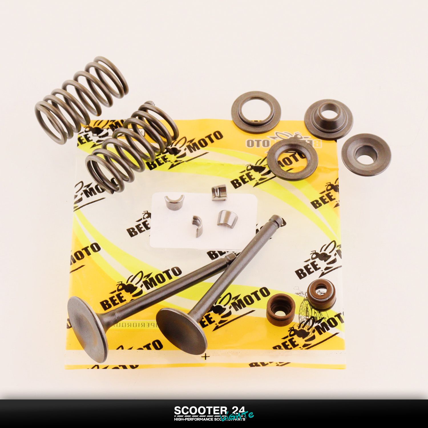 Клапаны на мотоцикл (пара / в сборе) Yamaha YBR125 (L-65 мм)