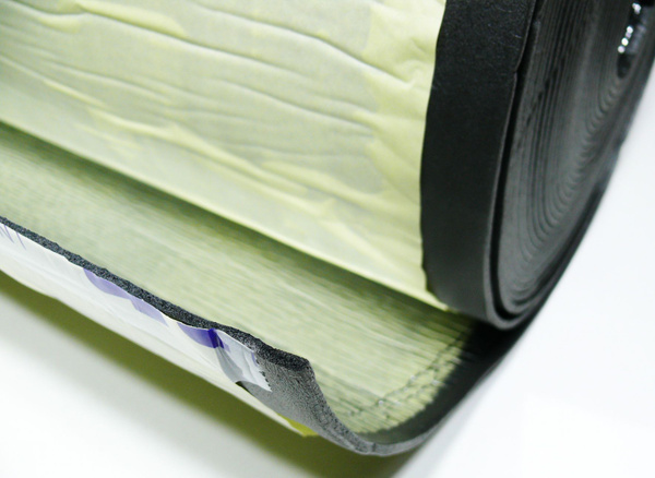 Изолон Isolontape 500 4004 VB D LM, 1х5 м. Толщина 4 мм, самоклеющаяся ...