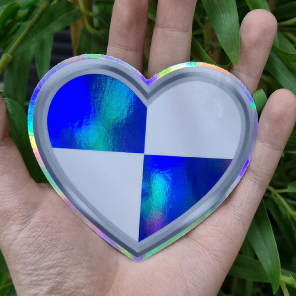 Голографический стикер "Сердце - BMW" - купить с доставкой по выгодным ...