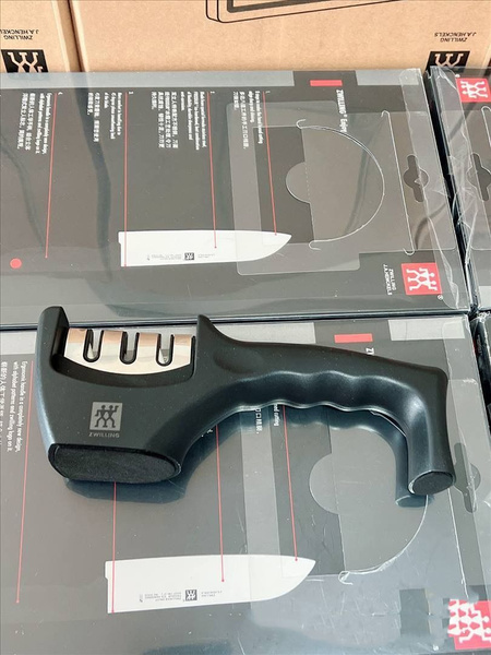 Новейшая бытовая точилка для ножей ZWILLING - купить в интернет ...