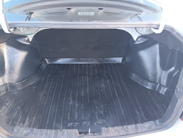 Характеристики Накладки на ковролин в багажник на Гранту ФЛ. Набор ...