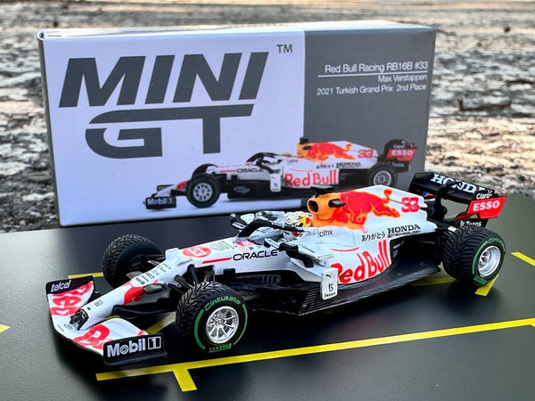 Mini Gt 1/64 MINI GT No.680 Red Bull RB16B #33 Max Verstappen 2021
