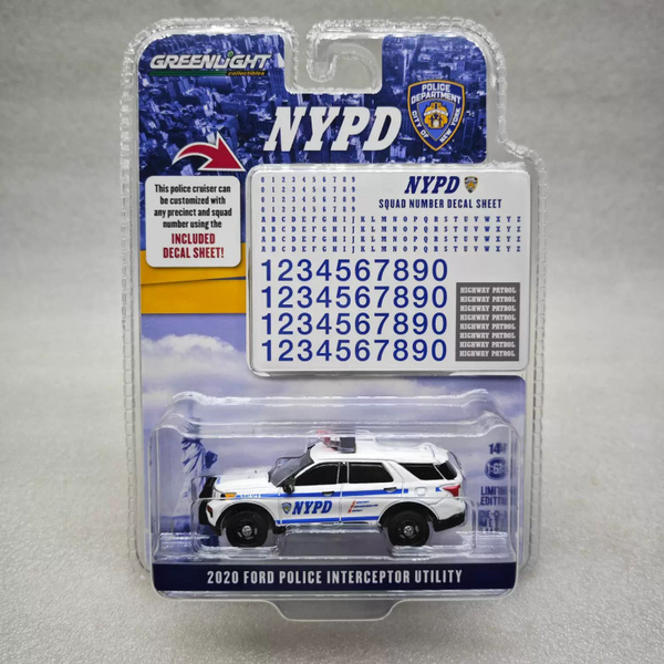 596 Model 1/64 2013 Ford Police Interceptor Sedan - New York Police De