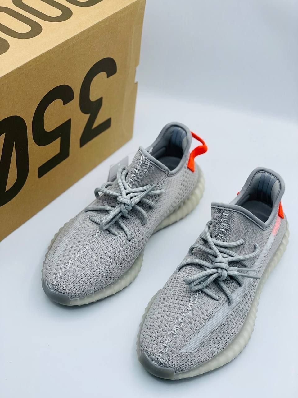 КроссовкиxYeezyBoost350v2