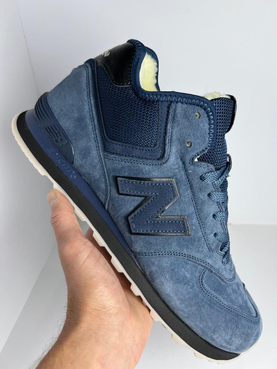 КроссовкиNewBalance