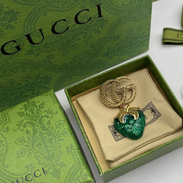 Gucci Брошь - купить с доставкой по выгодным ценам в интернет-магазине ...