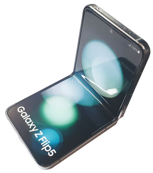 Игрушка телефон-раскладушка Galaxy Z Flip5 green 7,6" игрушка смартфон ...