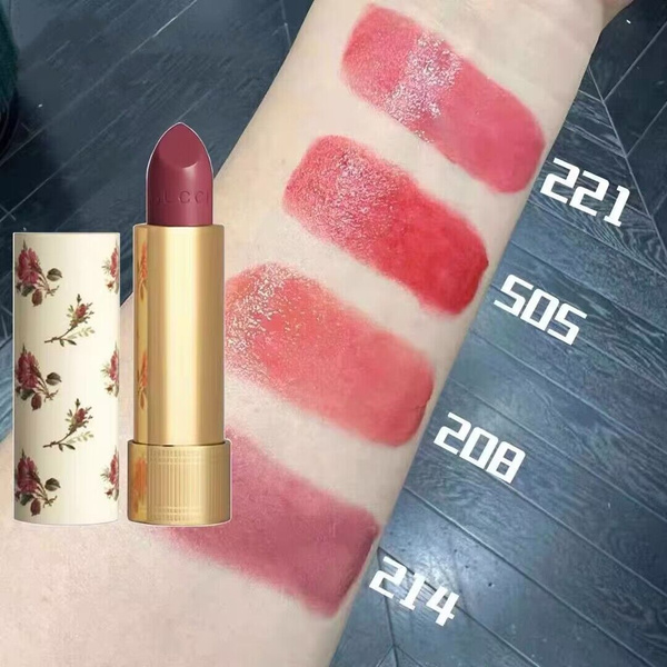 GUCCI/Губная помада Gucci pour color silky с мелким цветочным рисунком ...