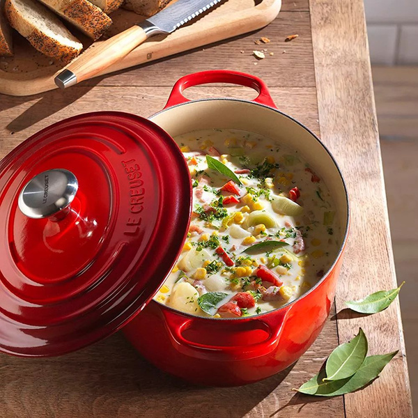 Чугунная эмалированная утятница, кастрюля, Le Creuset - купить с ...