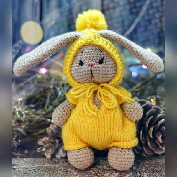 Вязаная авторская игрушка Зайка/Зайчик, 16-17 см. Амигуруми Холлофайбер ...