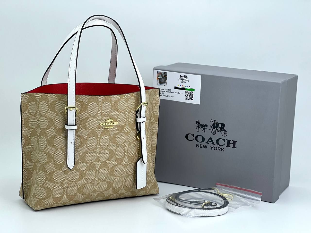 СумканаплечосрисункомCoach