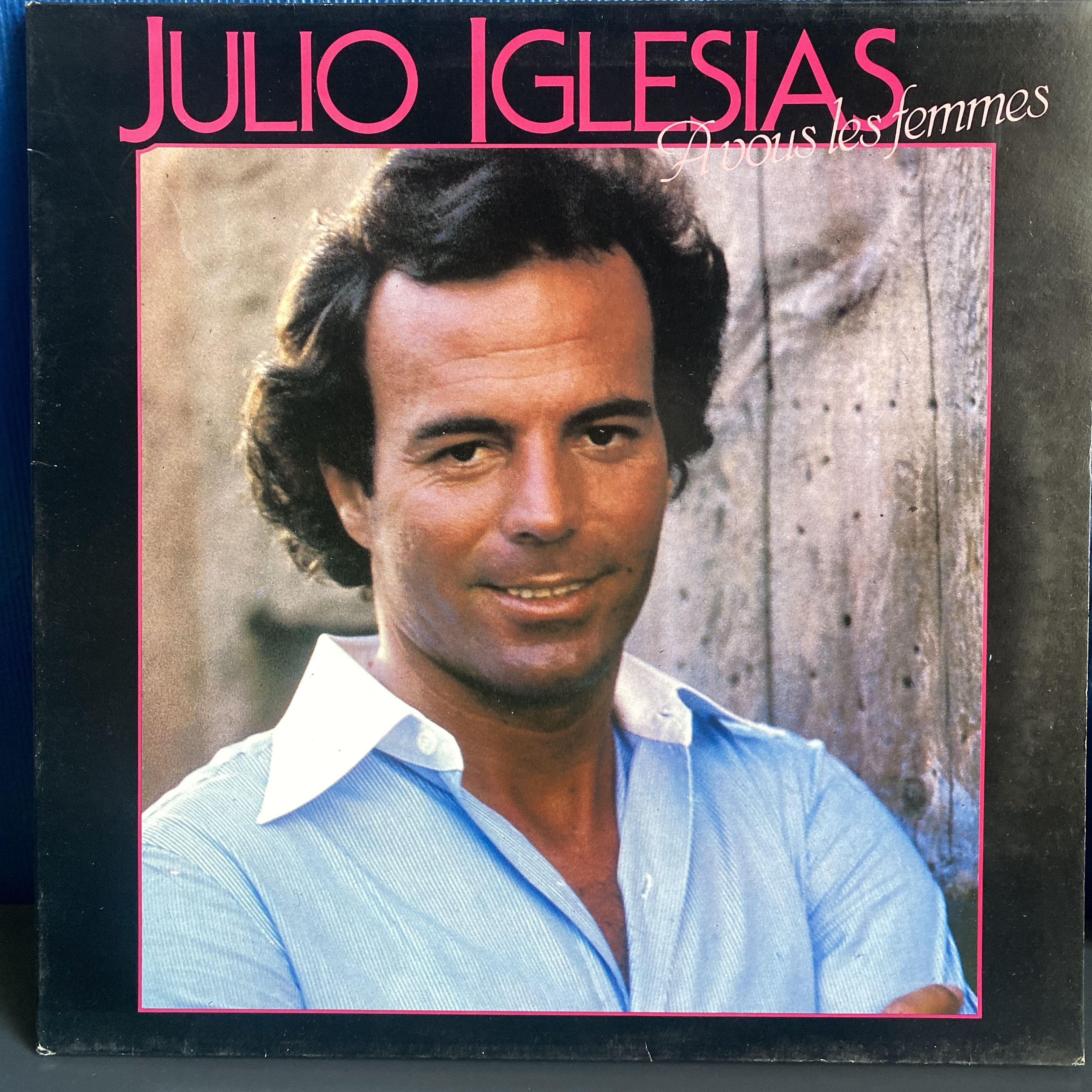 Испанский певец. Julio iglesias vous. Julio iglesias vous. Julio iglesias vous. Хулио иглесиас-старший.