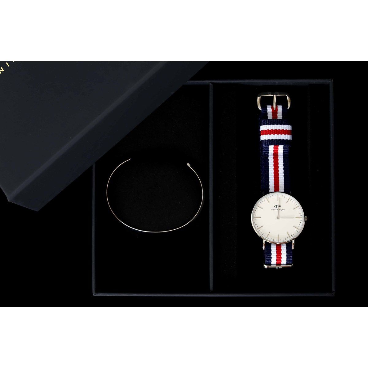 Daniel Wellington Комплект украшений Бижутерный сплав