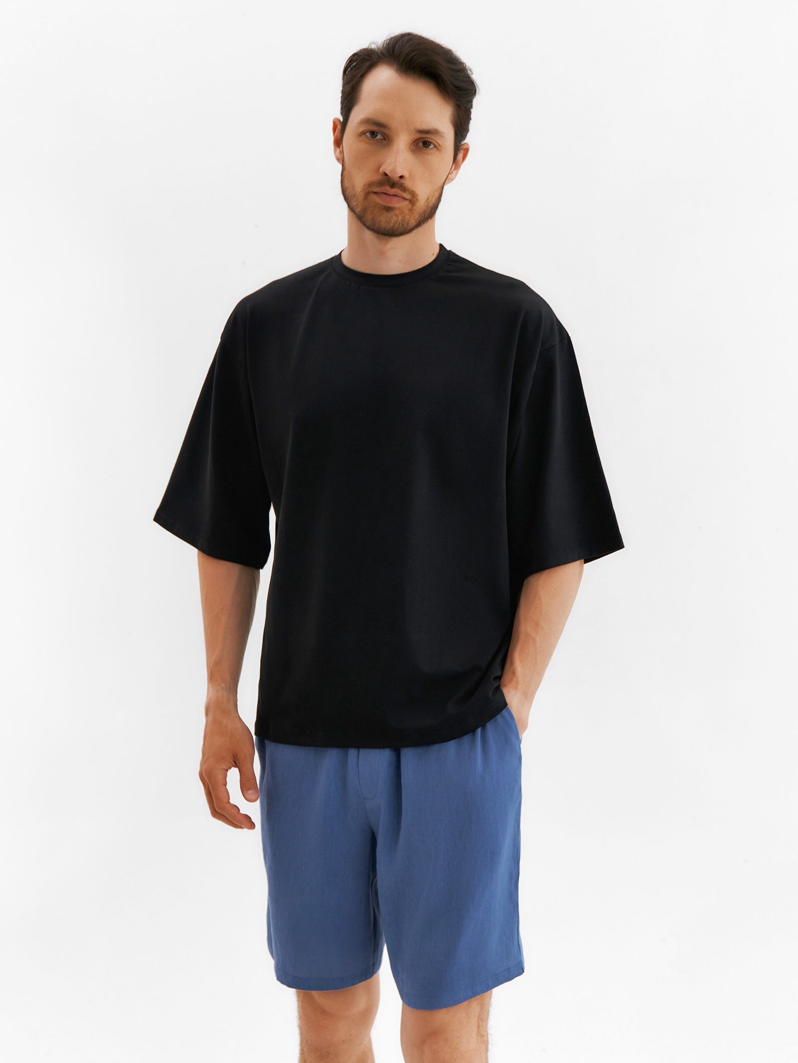 Футболка мужская черная оверсайз, размер 52