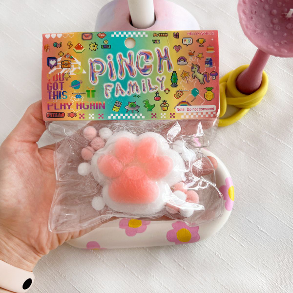 Игрушка антистресс кошачья лапка сквиш - купить с доставкой по выгодным ...