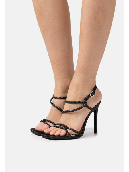 Босоножки Steve Madden - купить с доставкой по выгодным ценам в ...