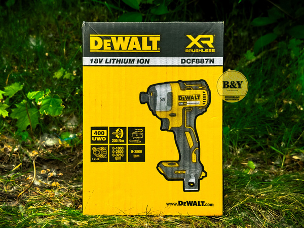 Шуруповерт аккумуляторный DeWalt DCF887N-XJ, 18 В, 205 Нм без акб и ЗУ ...