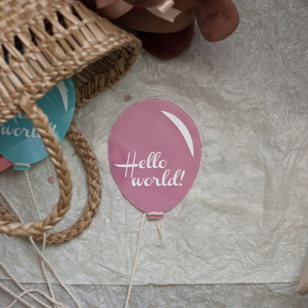 Карточка для фотосессии новорожденного Hello world в стиле pinterest ...