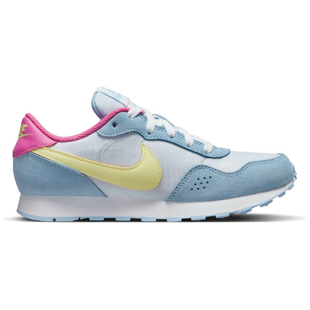 Nike wearallday. Nike bg. Dusty air. Nike revolution темные зелёный. Nike bg.