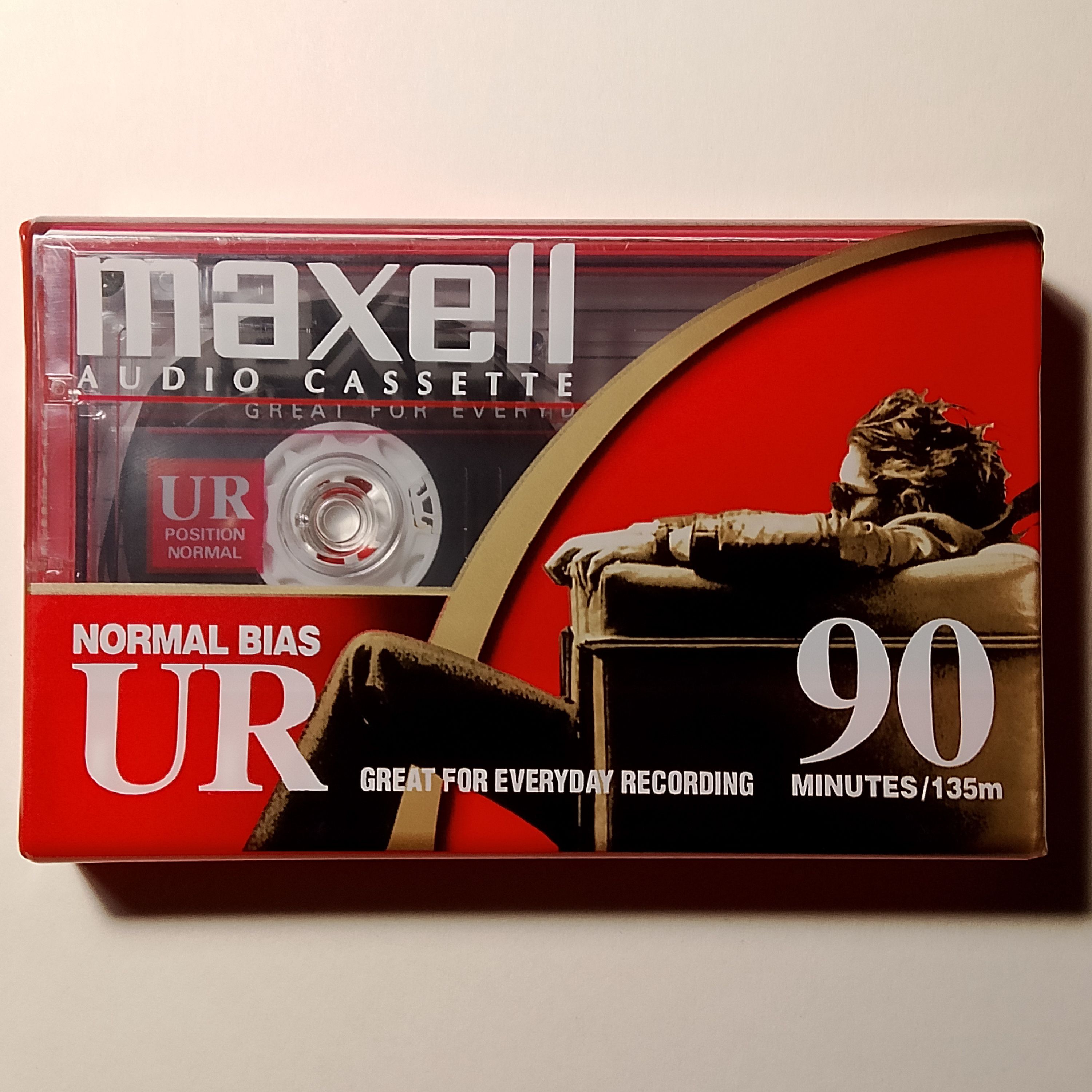 Maxell Аудиокассета UR90. 2000 г., 90 мин