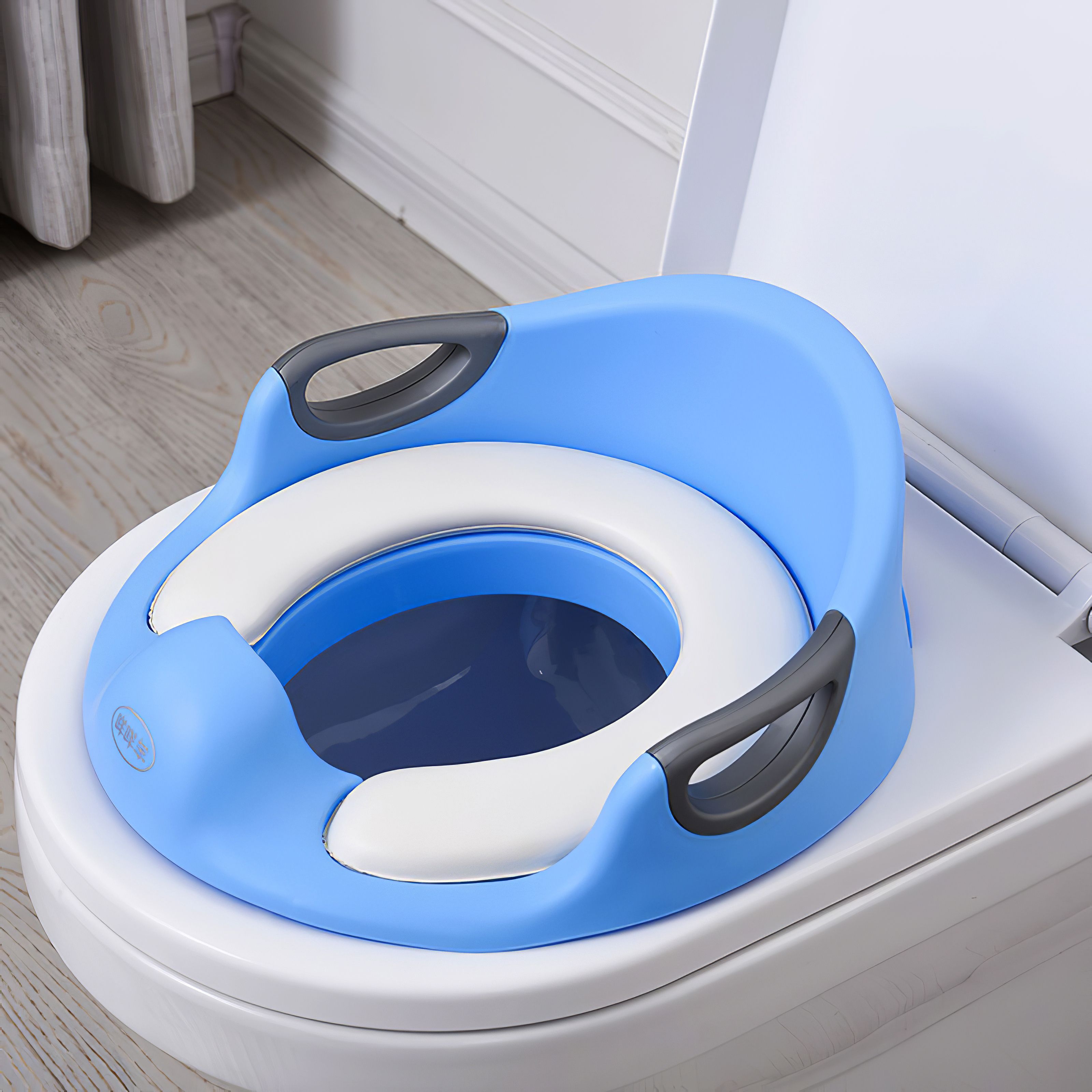Детское сиденье пластиковое. Soft Baby Potty Seat. Сидение на унитаз для детей. Сиденье для унитаза детское. Сидушка для унитаза для мальчика.