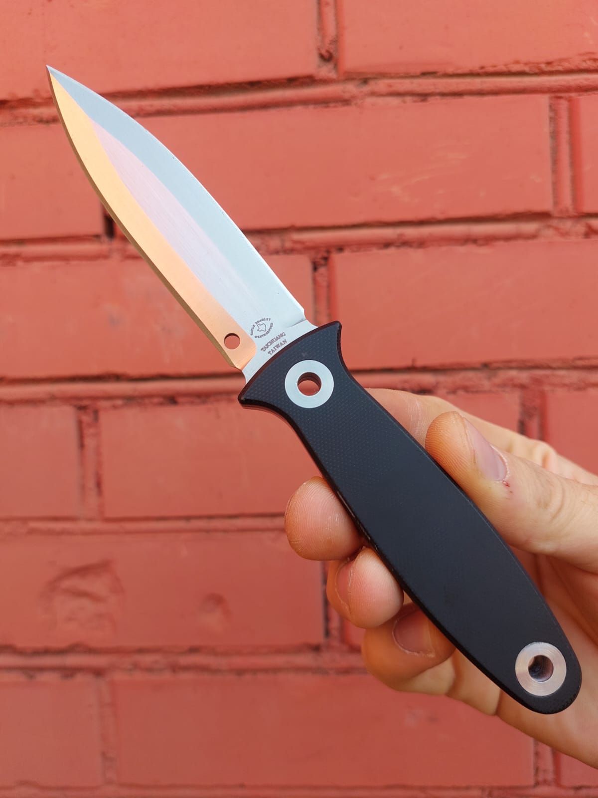 Spyderco Nightstick нож с фиксированным клинком