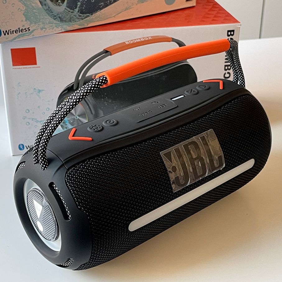 Колонка Boombox