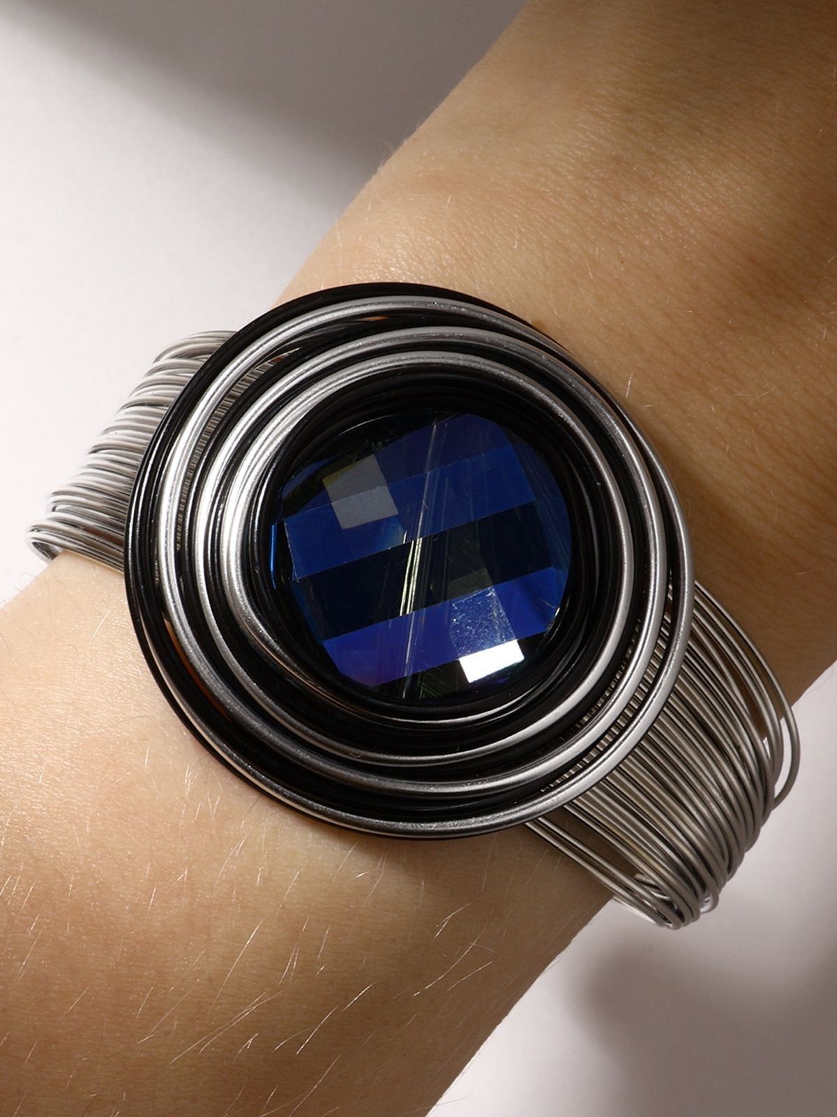 Браслет женский бижутерия "Валькирия", безразмерный, диаметр 6.5 см