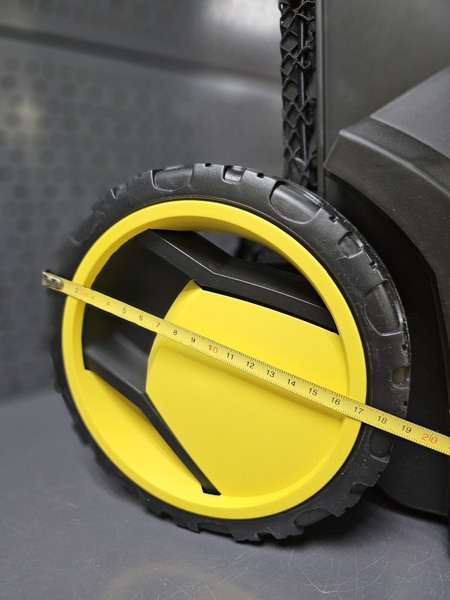 комплект колес и колпаков (2шт) Karcher K4-K5 basic 190мм 4.515-325 ...