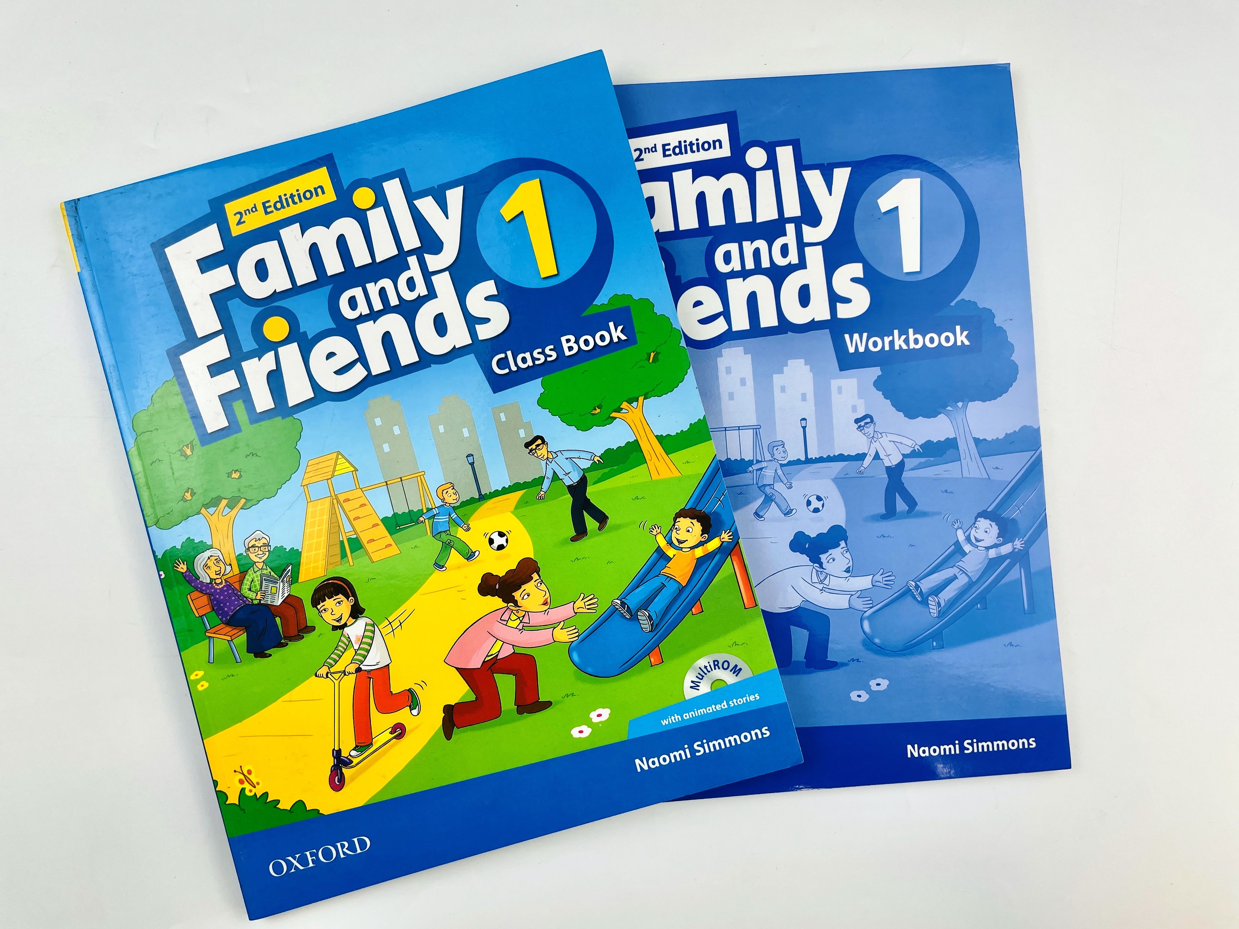 Family and Friends 1 (2nd edition) Class Book + Workbook + CD | Simmons -  купить с доставкой по выгодным ценам в интернет-магазине OZON (1041333766)