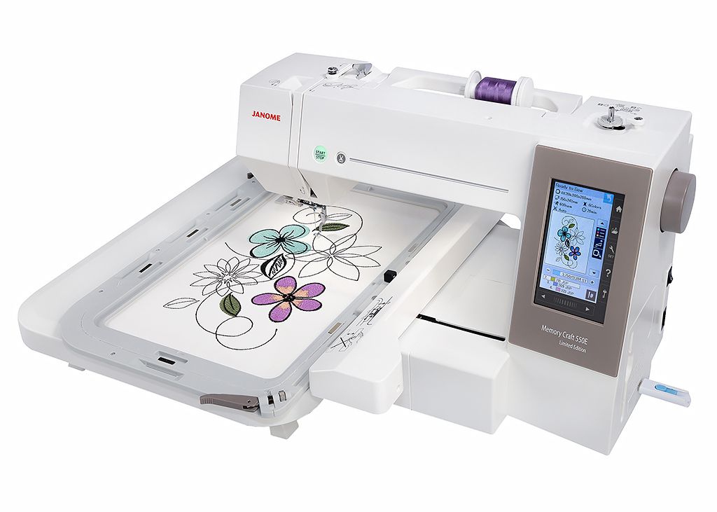 Вышивальная машина Janome Memory Craft 550E LE (MC 550e)