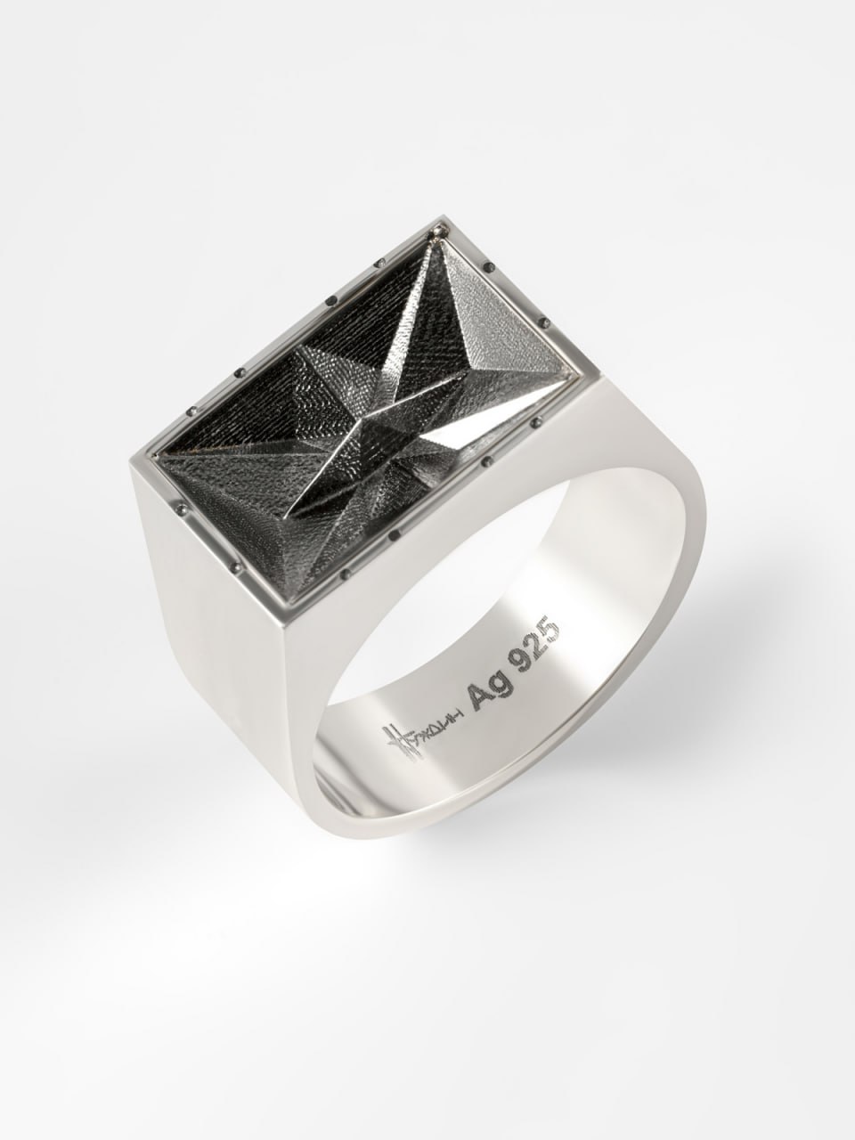 Кольцо серебро 925