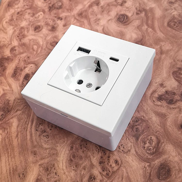 Розетка с портами USB и Type C для открытого или скрытого монтажа ...