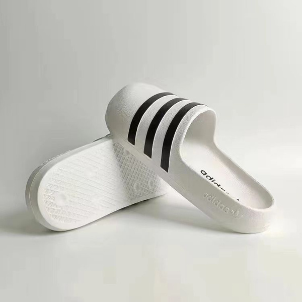 Тапочки adidas Originals - купить с доставкой по выгодным ценам в ...