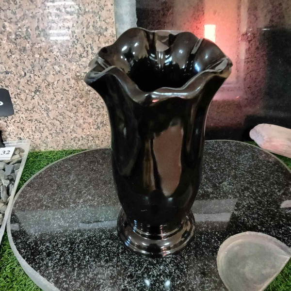 Ваза на кладбище Сто камней купить по выгодной цене в интернет-магазине ...