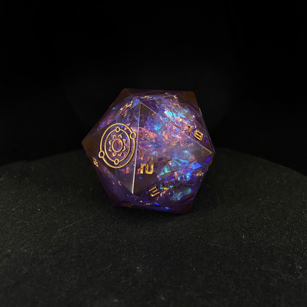 Большой Дайс д20 Purple Haze 55мм с жидкой сердцевиной (игральные кости ...