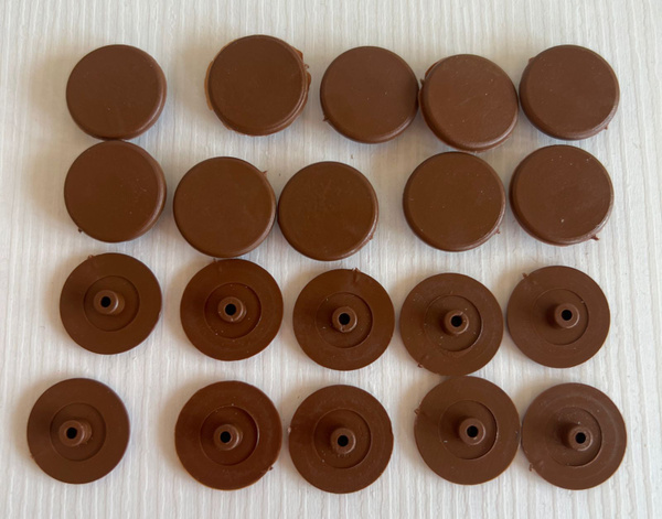 Шляпка для саморезов, Пластик, коричневый купить по низкой цене в ...