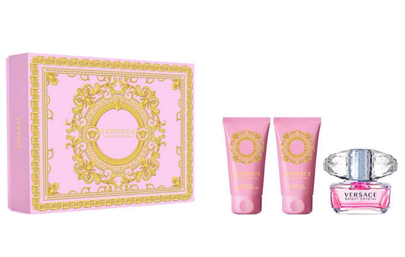 Косметика версаче. Косметика версаче. Versace bright crystal 50ml edt. Версаче косметика. Versace bright crystal absolu edp 90ml+4pcs set.