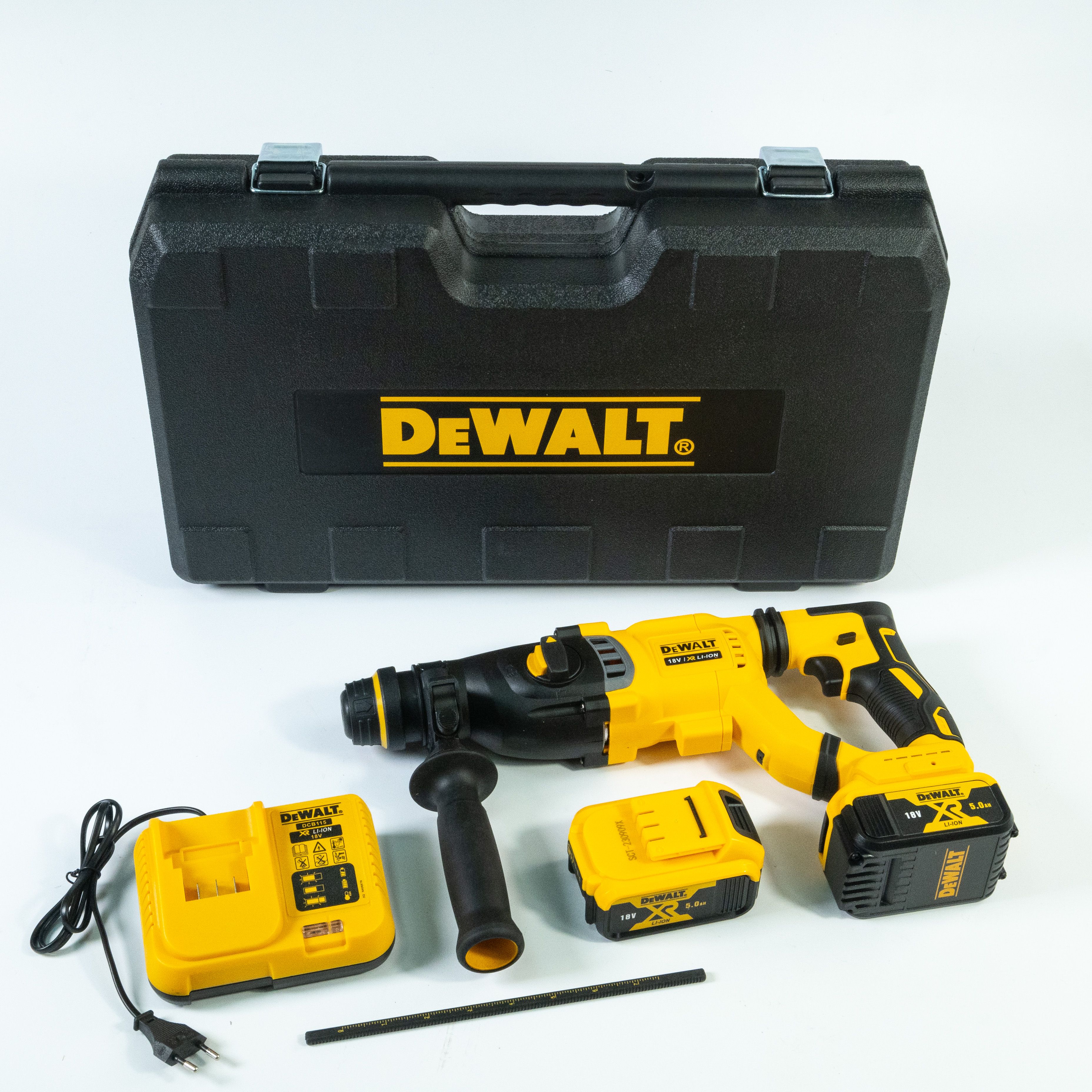 DeWalt Перфоратор 800 Вт, 2 акк.