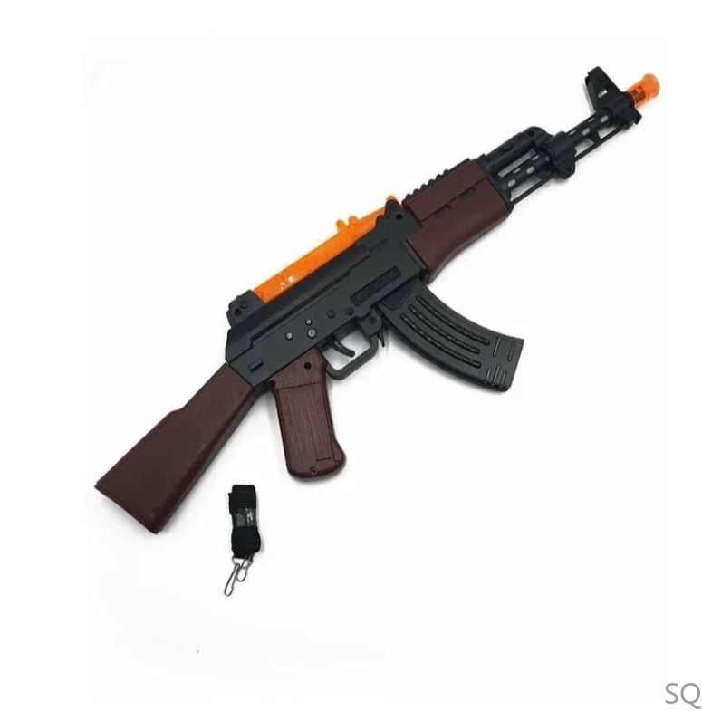 Малыш с оружием. Дети детские автоматы. Ak 47 игрушечный. Автомат ак 47 игрушка. Дети детские автоматы.
