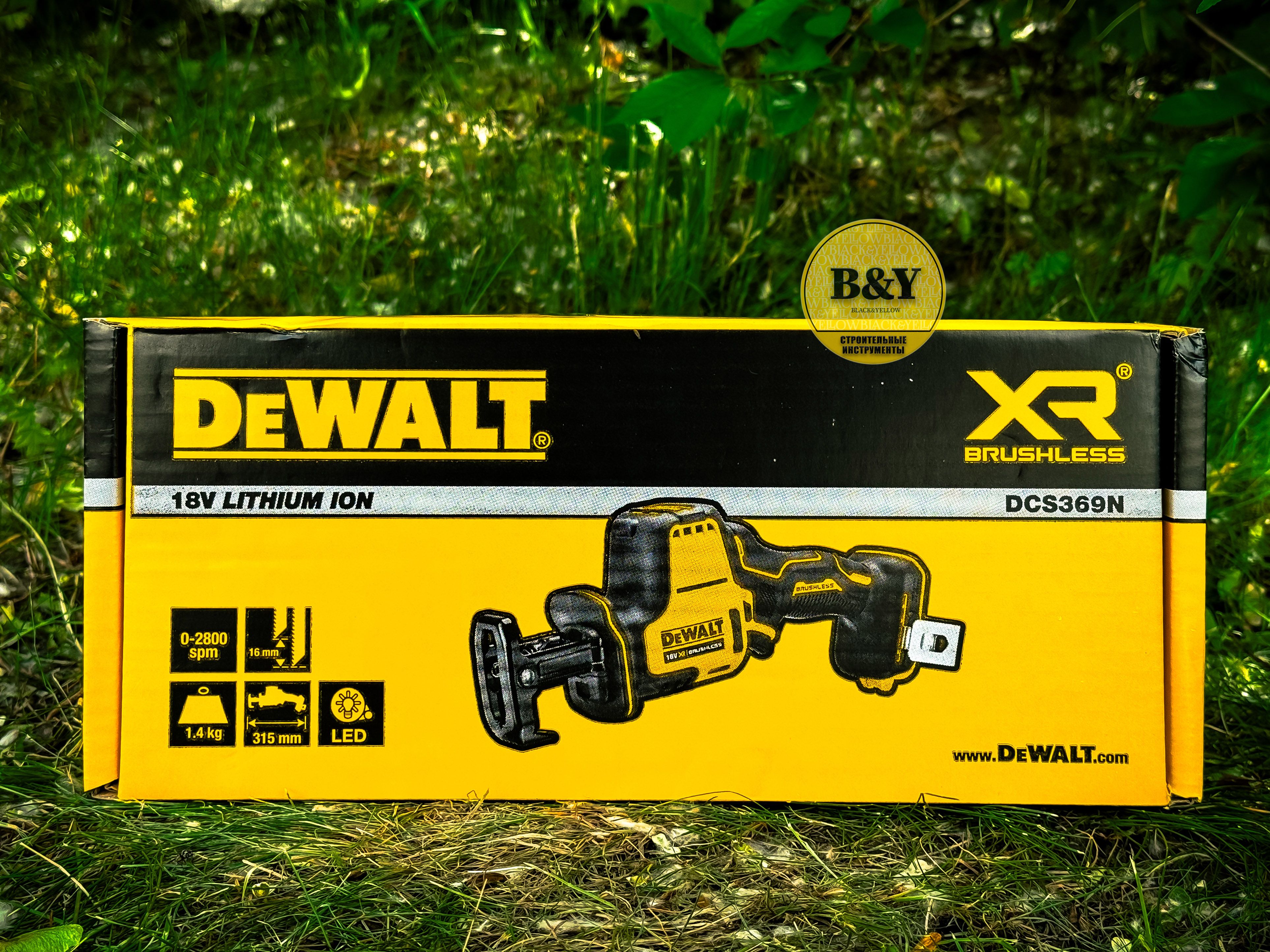 Аккумуляторная сабельная пила DeWALT DCS369N