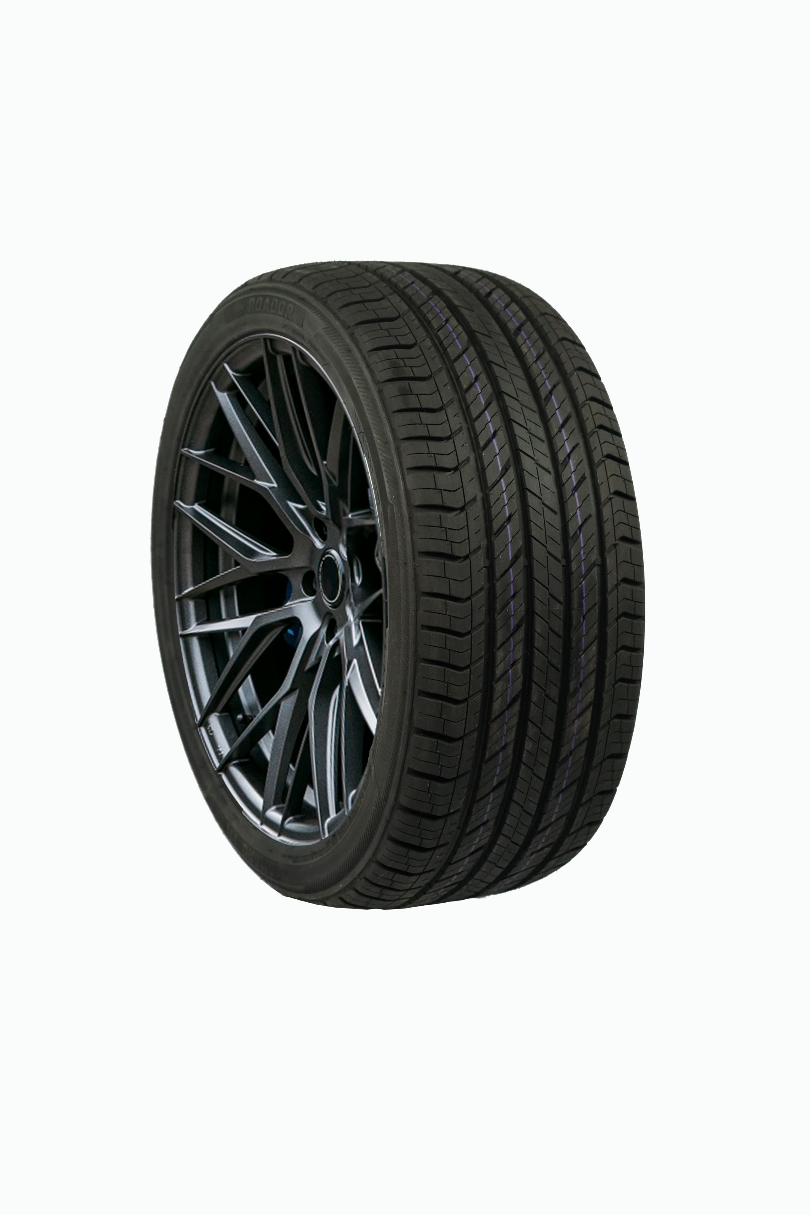 ROADORAMARO777Шинылетние225/60R1799H