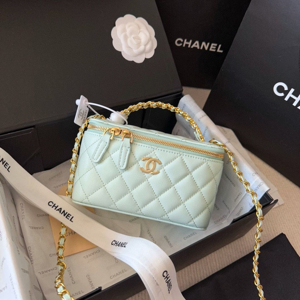 Косметичка Chanel CB2 - купить по выгодным ценам в интернет-магазине ...