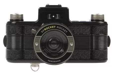 Пленочный фотоаппарат 35мм новый Sprocket Rocket Black