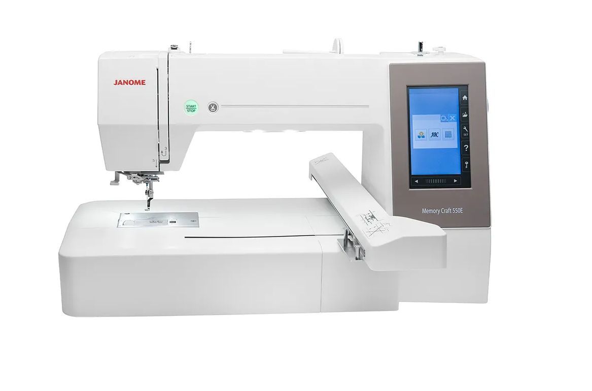 Вышивальная машина Janome Memory Craft 550E