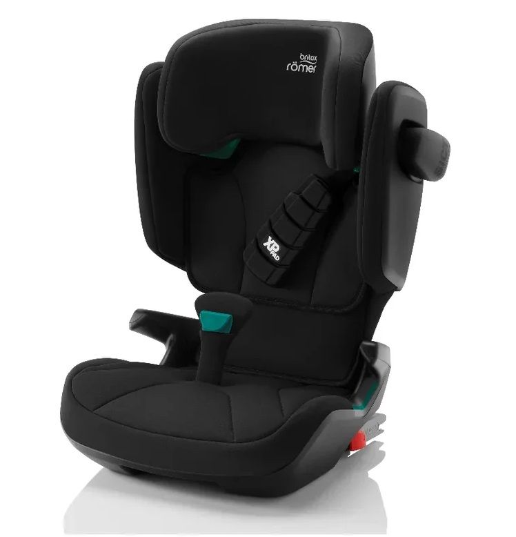 Britax Roemer Автокресло Kidfix i-SIZE Cosmos Black (гр.2/3)