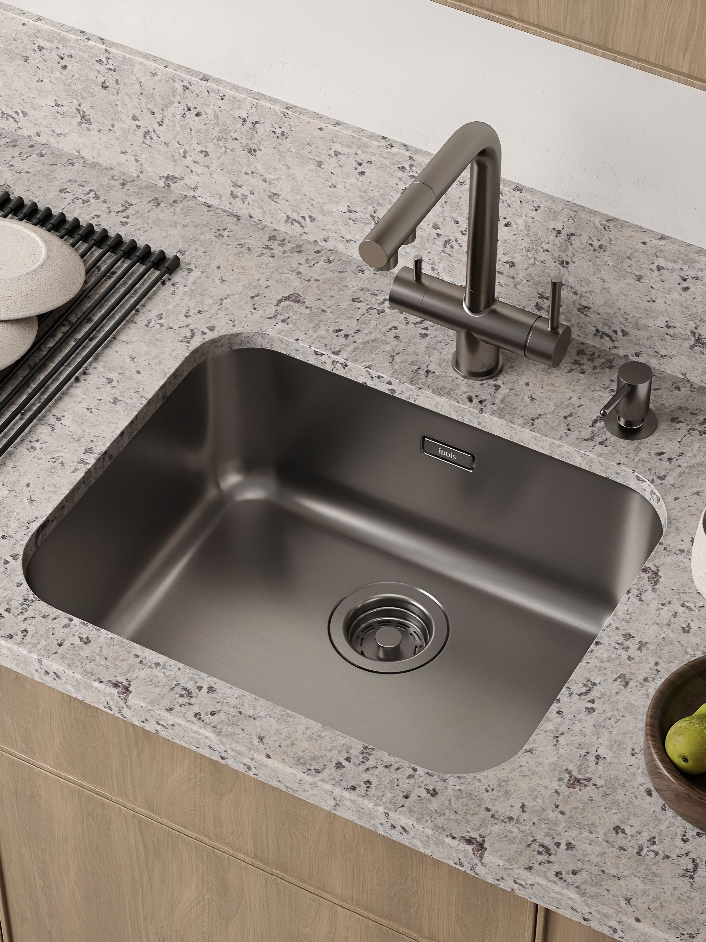 Фото товара на маркетплейсе ozon Мойка для кухни IDDIS, 533*433 мм, универсальный монтаж(врезной или подстольный), нержавеющая сталь, графит, Mate, MAT53GMi77